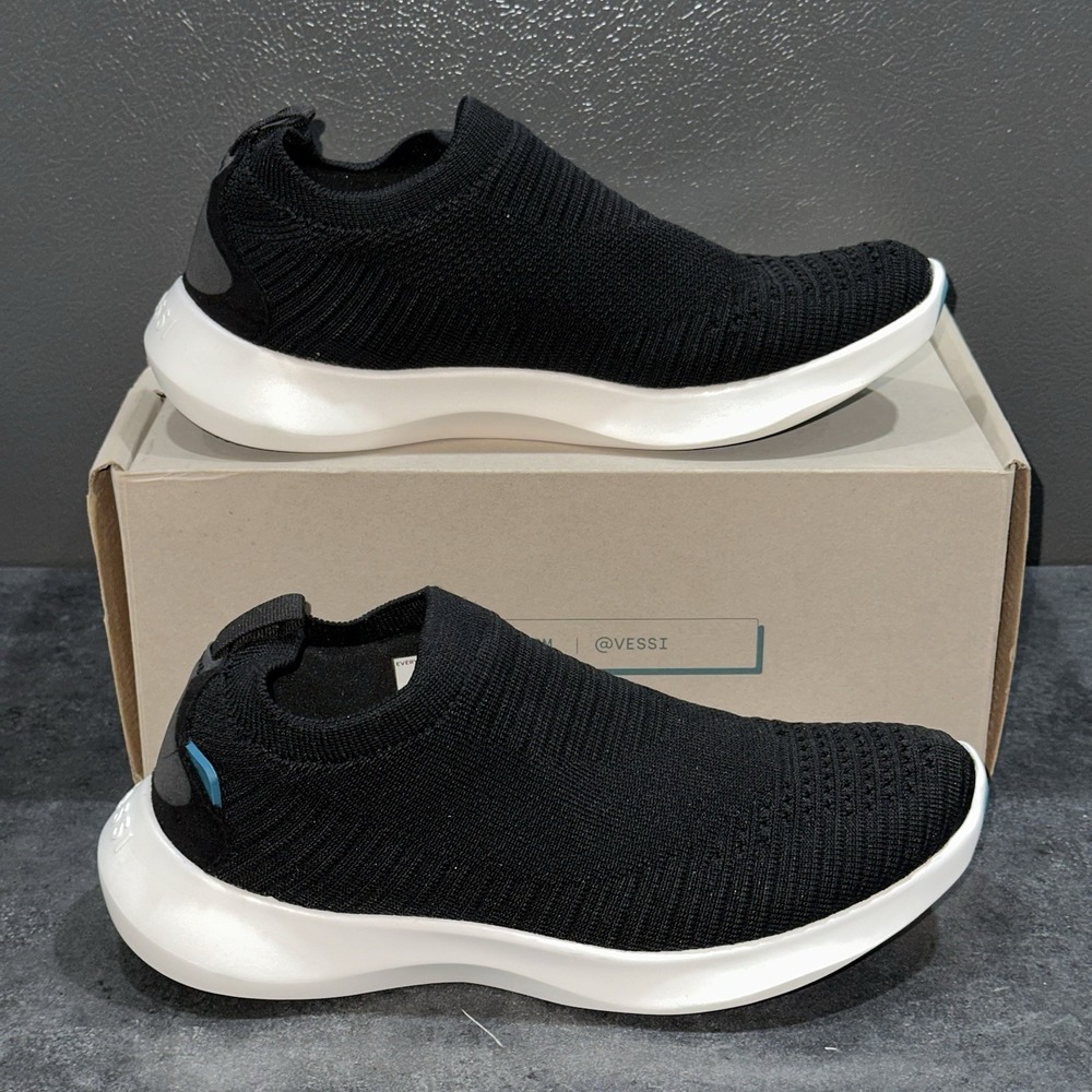 Vessi Everyday Move Slip On Womens Size‎ 6 Waterproof Shoes Sneakers Onyx Black